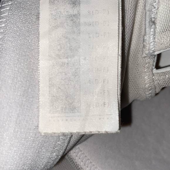 Yvette Power Crossback Sports Bra - Picture 7 of 11